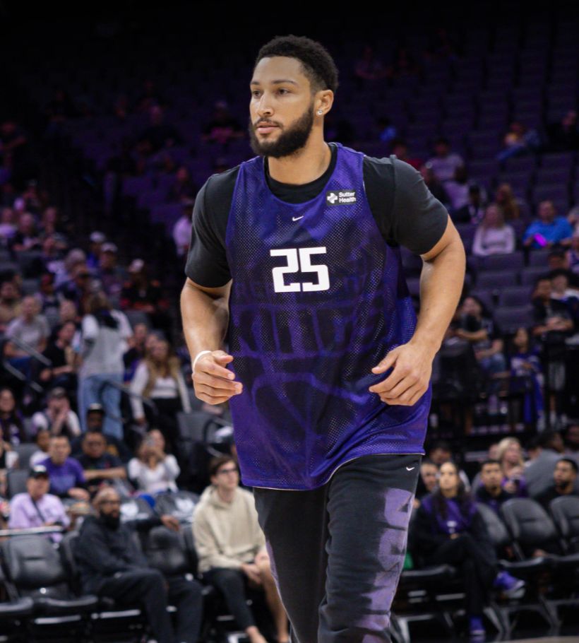 轰14+8+7还能低位单打!西帝归位引美记盛赞 湖媒盼布朗尼1换3太扯