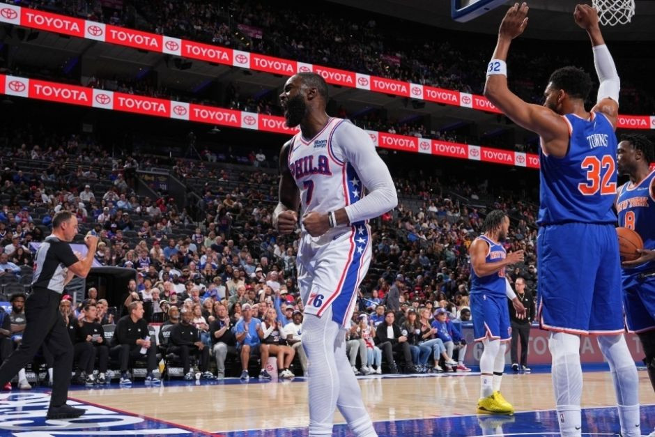 NBA揭幕战尼克斯vs76人首发名单出炉！詹姆斯&马克西 附比赛直播