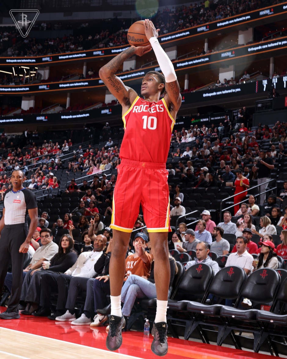 nba直播在线观看高清直播:常规赛独行侠vs火箭(10.22)附首发名单预测
