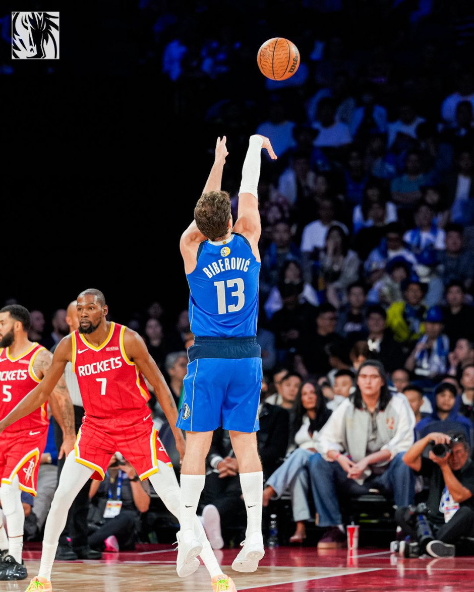 NBA高清直播在线直播:常规赛独行侠vs火箭(10月22日)火箭捍卫主场?