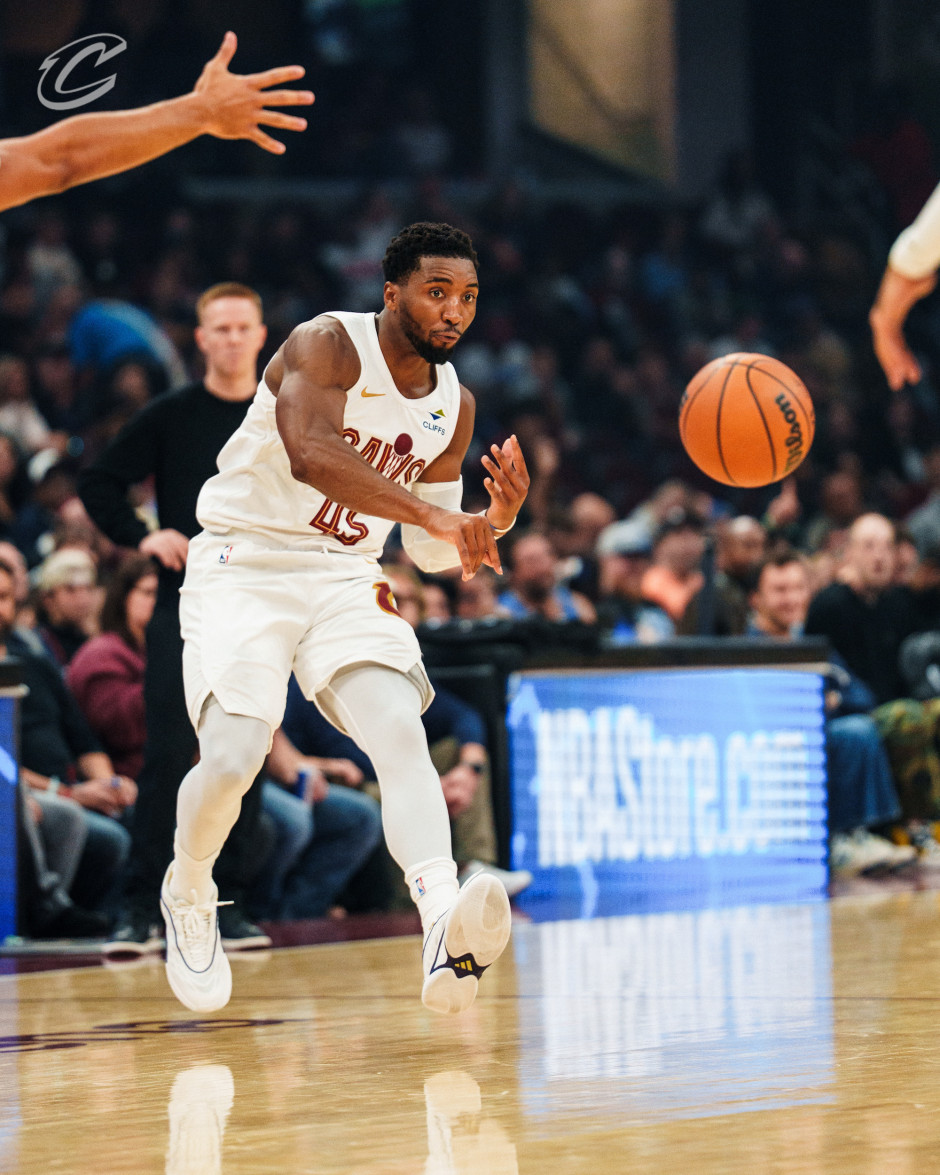 NBA常规赛-骑士vs76人首发名单预测（10月23日）米切尔对位马克西