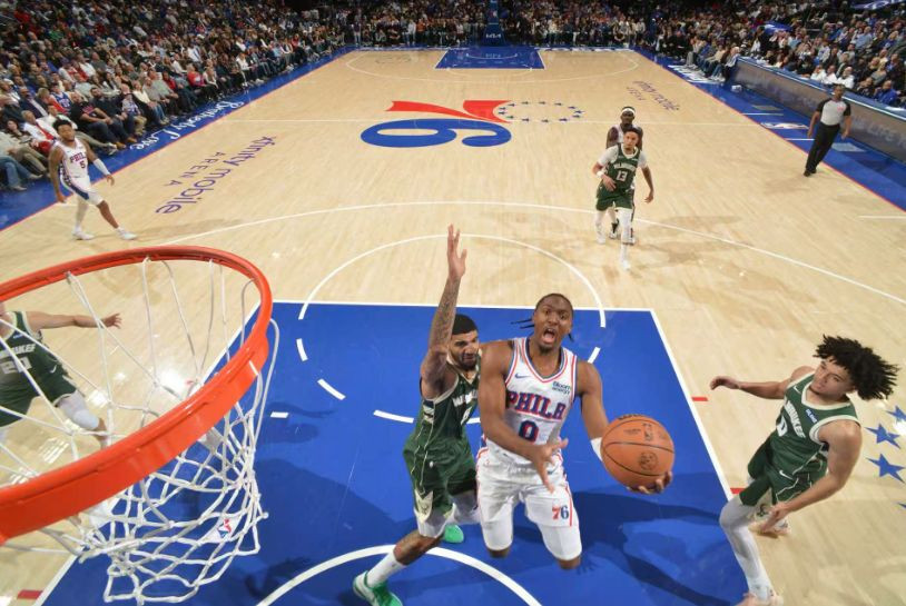 NBA回放全场录像高清:常规赛雄鹿vs76人(10月25日)附数据战报